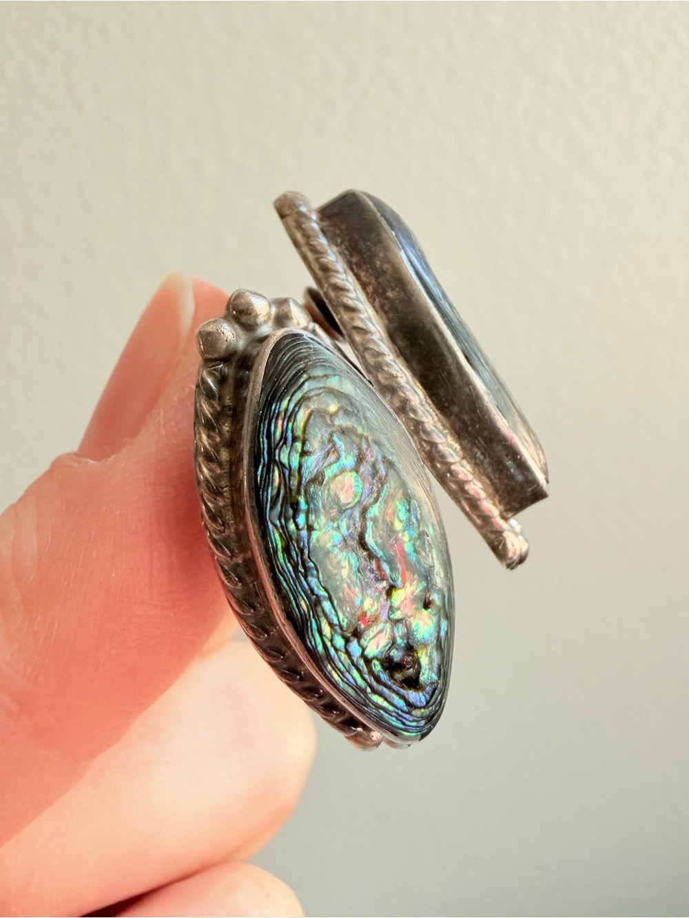 Vintage Sterling Silver 925 Abalone Oval Earrings - Iridescent Blue-Green - Picture 1 of 7